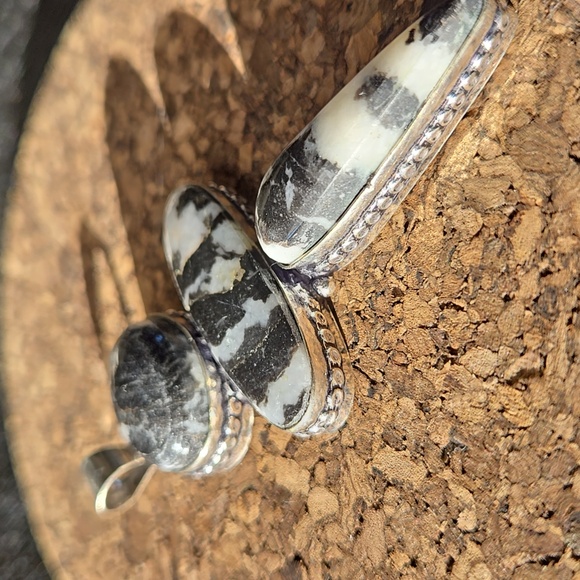 Buffalo Turquoise Pendant - Picture 5 of 7
